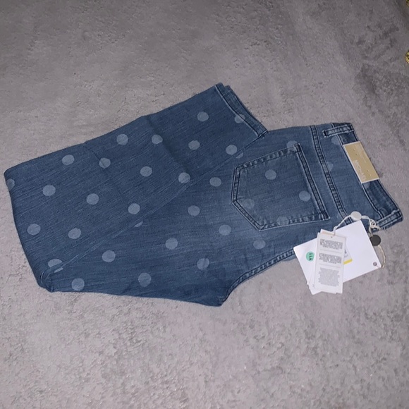 Micheal Kors, womens jeans, size 10 - Picture 2 of 6